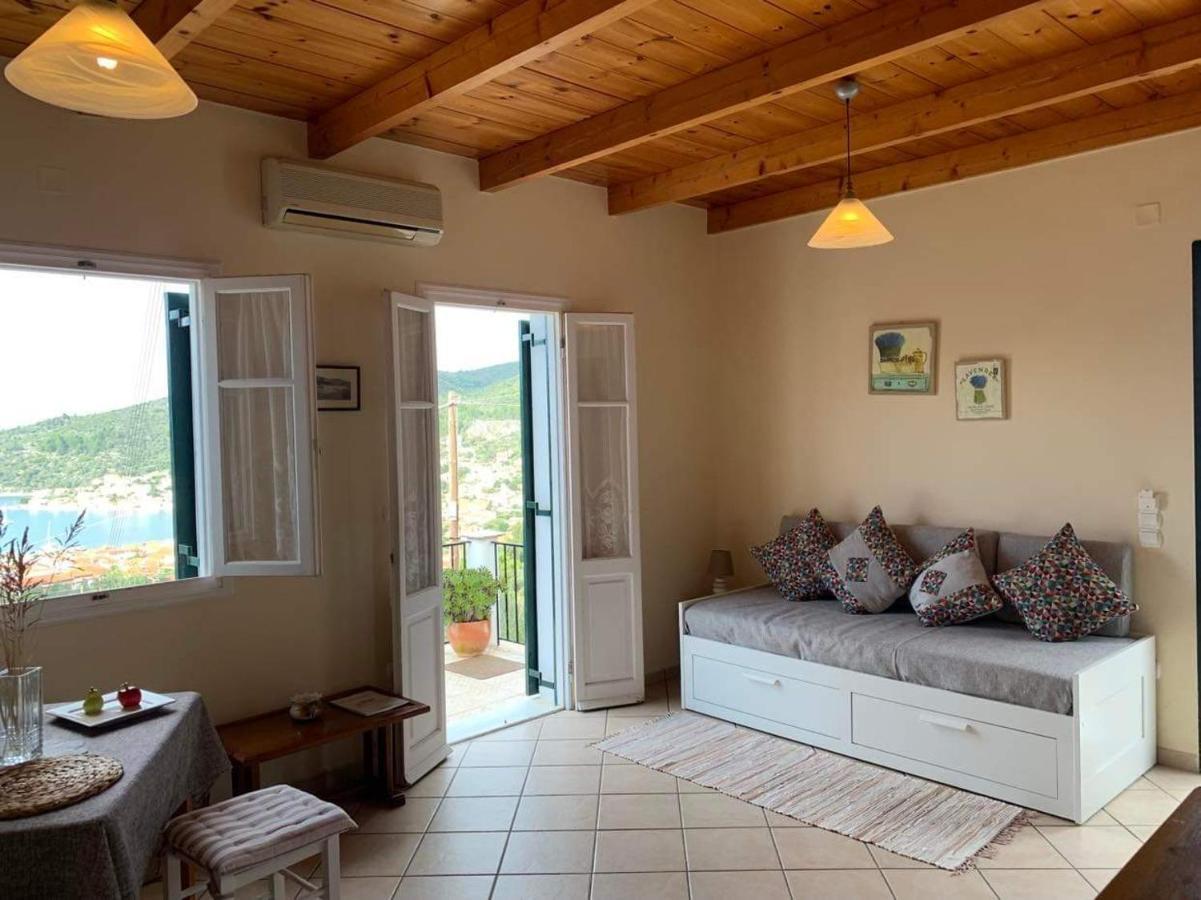 Euktimeno Apartment Vathy  Ngoại thất bức ảnh