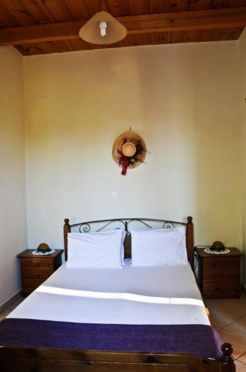 Euktimeno Apartment Vathy  Ngoại thất bức ảnh
